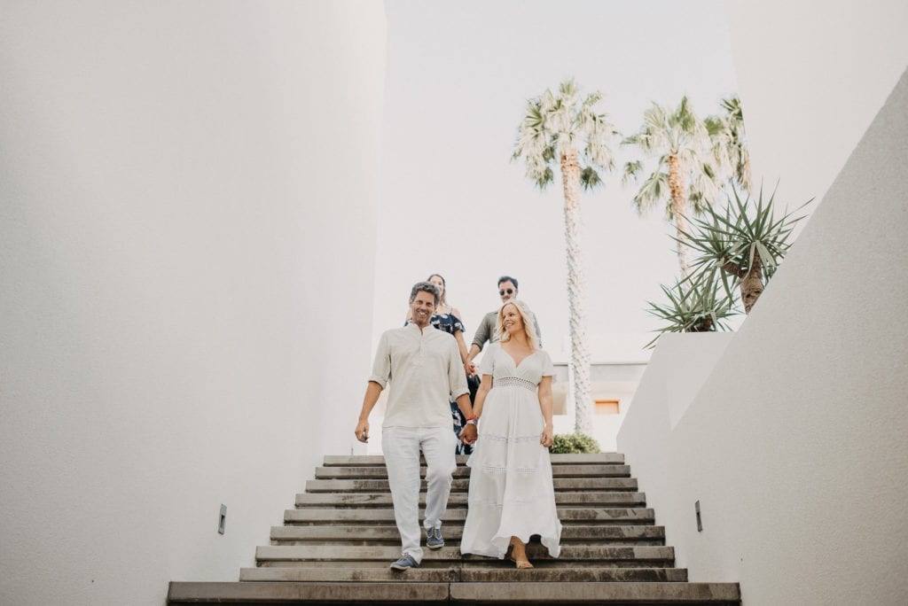Wedding ideas and wedding inspiration: Beautiful boho wedding / hippie outdor wedding in Madeira, Portugal ~ Inspiracje ślubne: Przepiępny ślub w stylu boho / ślub w stylu hippie na Maderze w Portugalii ~ Huwelijksideeën en bruiloft inspiratie: Mooi bohohuwelijk in Madeira, Portugal