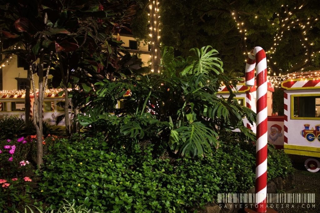 Christmas attractions for kids in Madeira: Santa's Village in Funchal | Świąteczne atrakcje dla dzieci na Maderze: Wioseczka Bożonarodzeniowa w Funchal