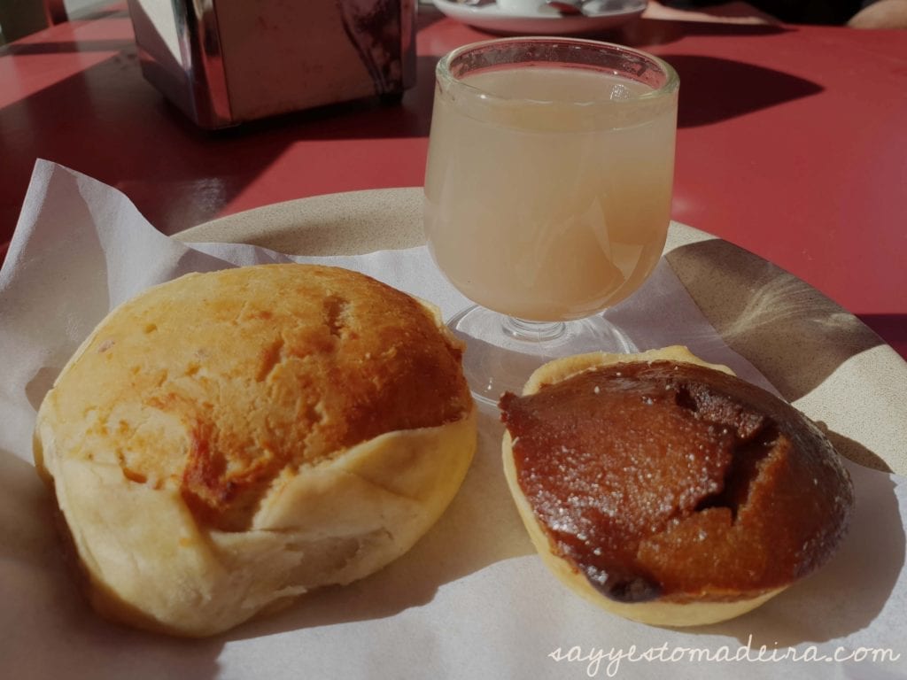 Food to try in Madeira Island: Chestnut dishes and chestnut products - Nun's Valley ( Curral das Freiras) Madeira Island #foodie #madeira #chestnut Polecane dania na Maderze: Dania i produkty z kasztanów w Dolinie Zakonnic na Maderze