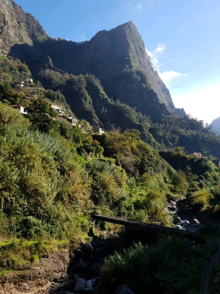 Day trips from Funchal: Eira do Serrado – Nun’s Valley – Poco dos Chefes. Hidden gems of Madeira Island. #madeira #portugal