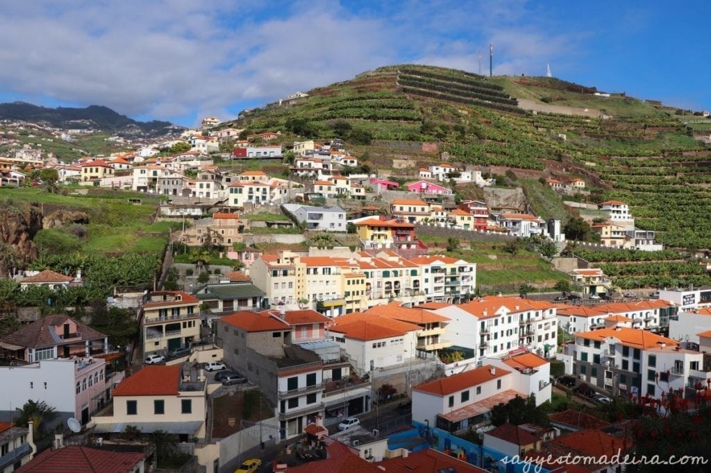 Camara de Lobos, Madeira Island. Recommended places in Camara de Lobos. #madeira #portugal #europetravel #travel #bucketlist Piękne miejsca na Maderze: Wioska rybacka Camara de Lobos