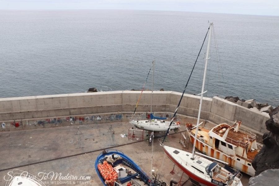 Camara de Lobos - Funchal Promenade via Praia Formosa