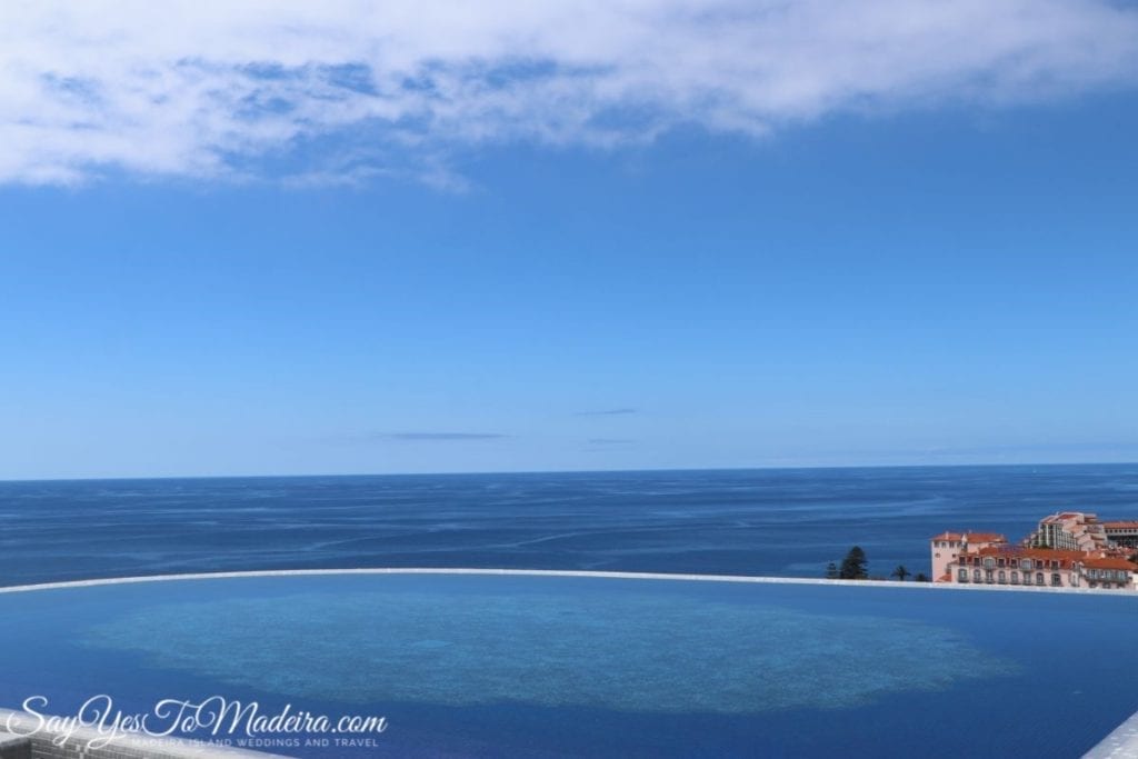 Best hotels Madeira Island - Savoy Palace in Funchal, Swimming pools in Savoy Palace || Hotele na Maderze - luksusowy Savoy Palace na Maderze. Basen w hotelu Savoy Palace, Portugalia