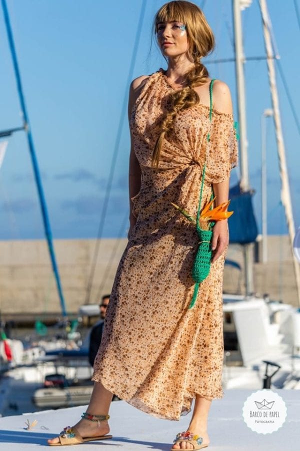 Designer Mariana Sousa - Madeira Flower Collection 2019 - Fashion Show Madeira Island - Moda portugalska - Pokaz mody w Funchal, Portugalia #fashionshow #moda #designer