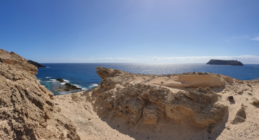 Porto Santo Rock pools. Where to go snorkel in Europe - Rock pool snorkelling in Madeira and Porto Santo, Portugal